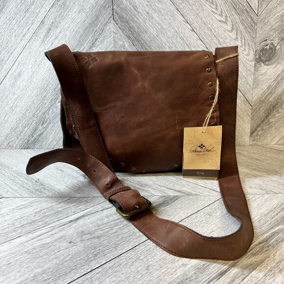 Patricia Nash Sienna Vintage Goat Italian Leather Berlino Bucket Saddle Flap Bag - Picture 1 of 15